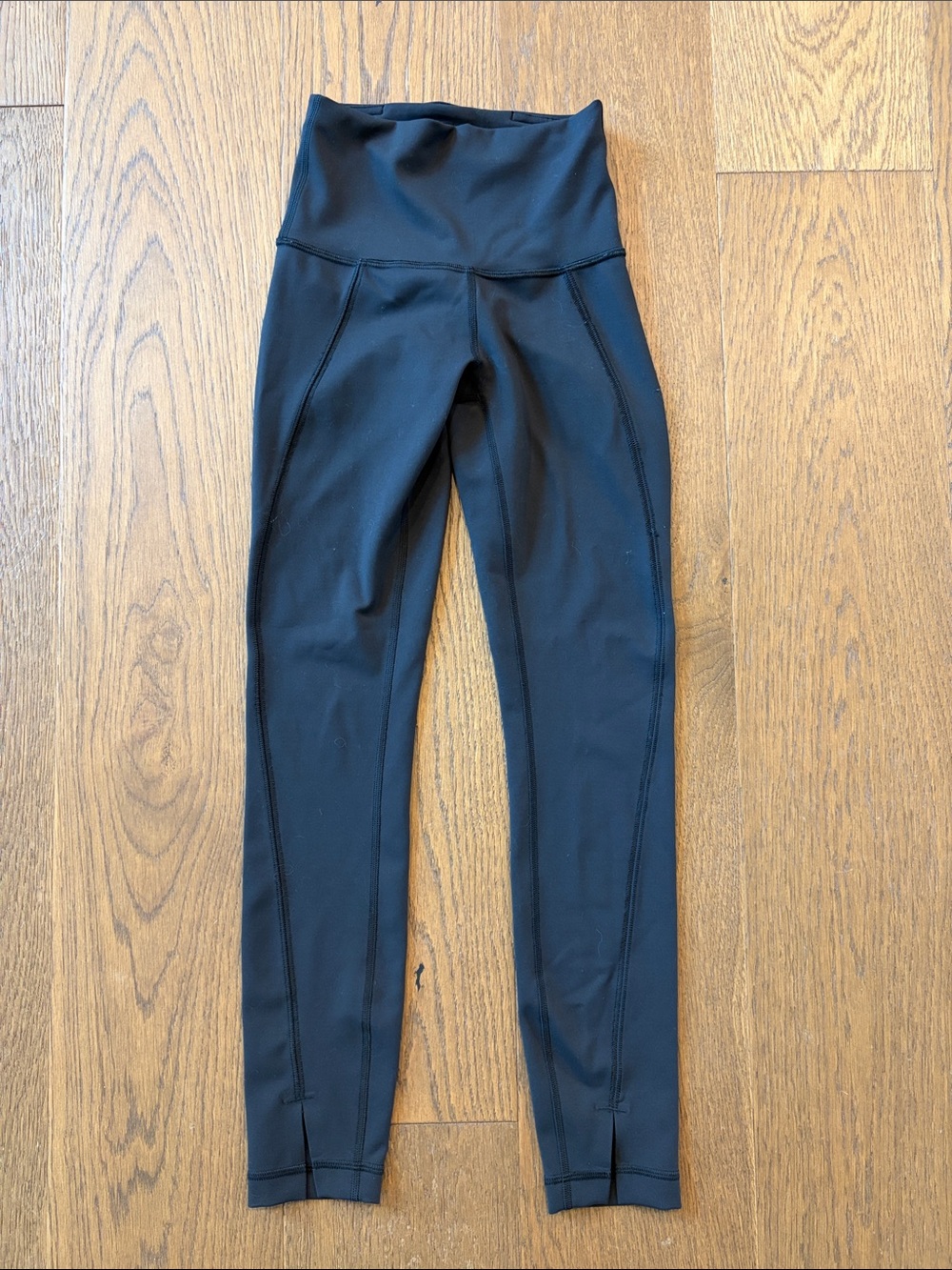 Lululemon Wunder Trains with Hem Splits